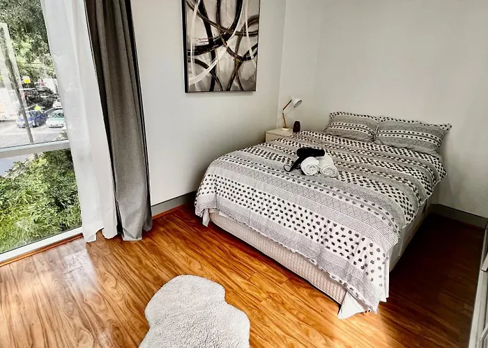 Stunning View Room-Steps To Bondi Beach