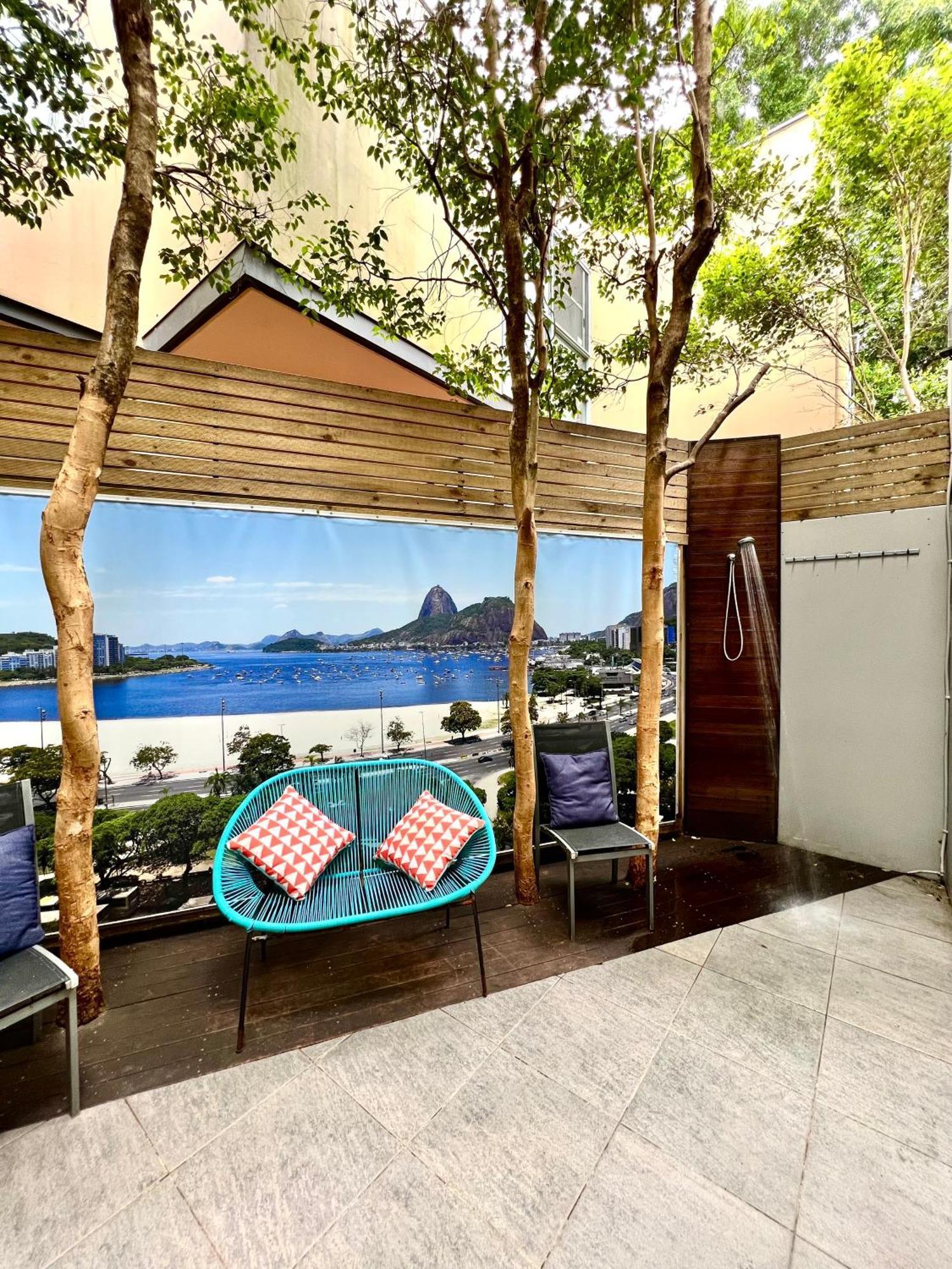 Stunning View Room-steps To Bondi Guest house *