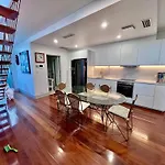 Stunning View Room-Steps To Bondi Beach