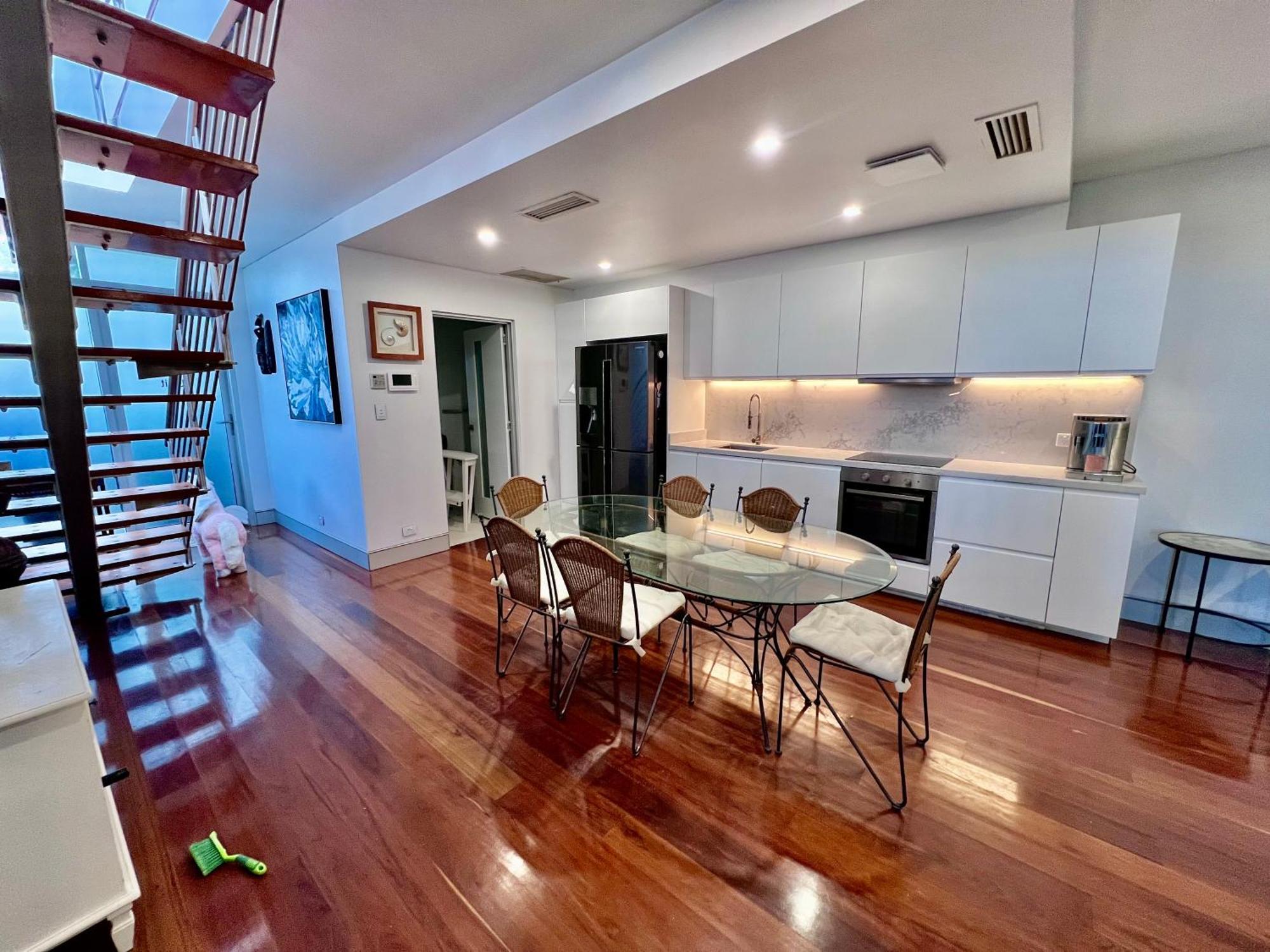 Guest house Stunning View Room-steps To Bondi Sydney