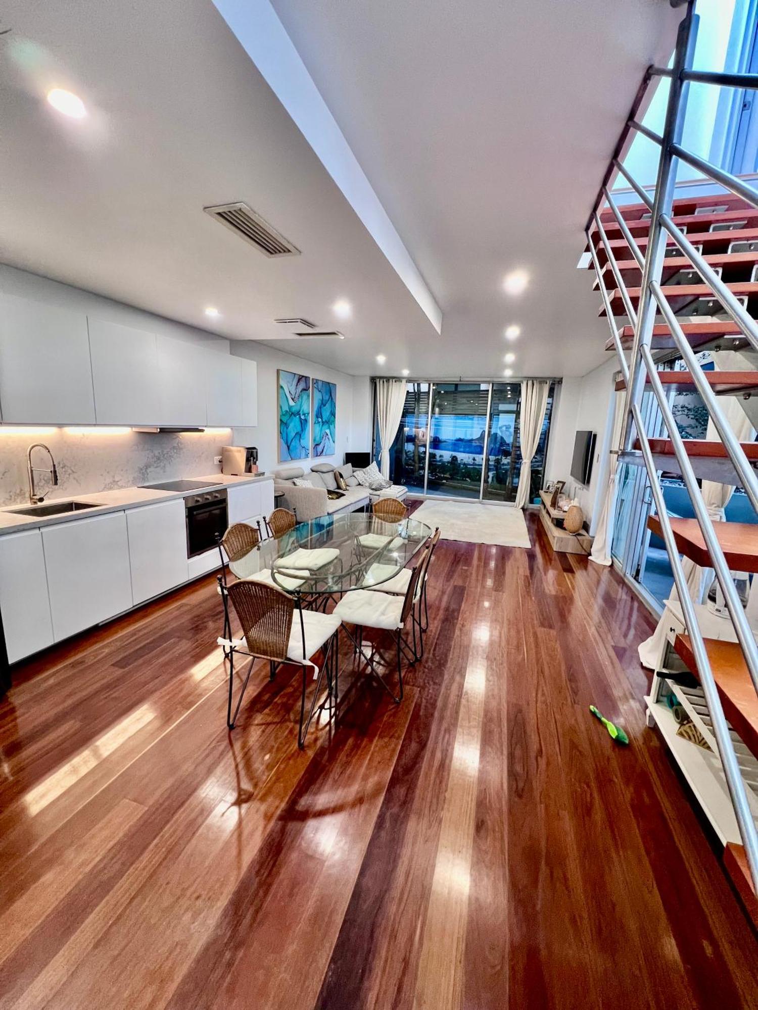 Stunning View Room-steps To Bondi Guest house *