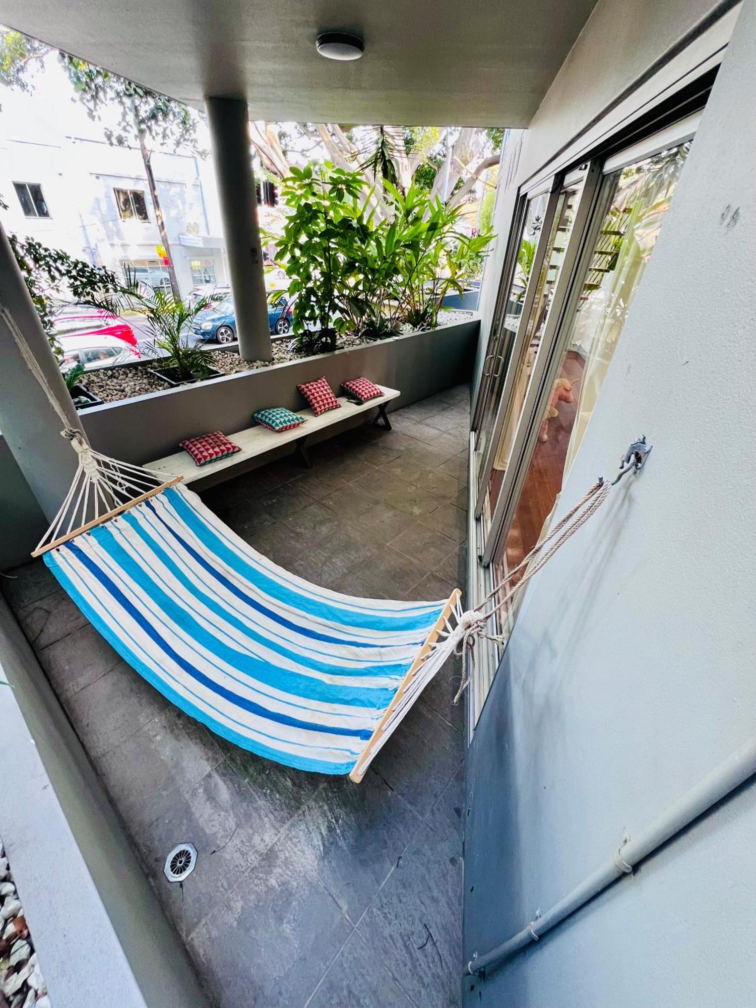 Guest house Stunning View Room-steps To Bondi Sydney